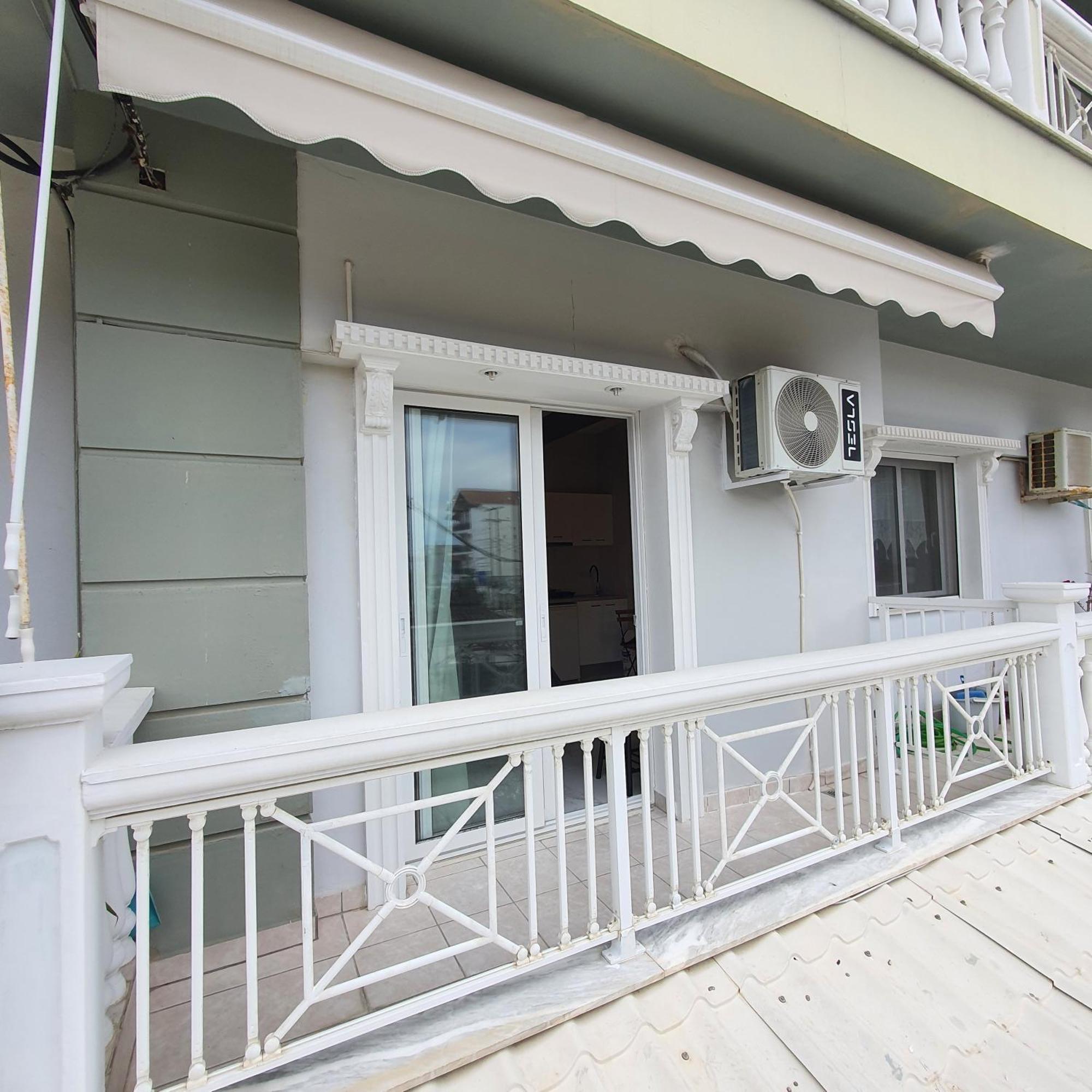 Villa Odyssia Paralia Katerinis Exterior photo